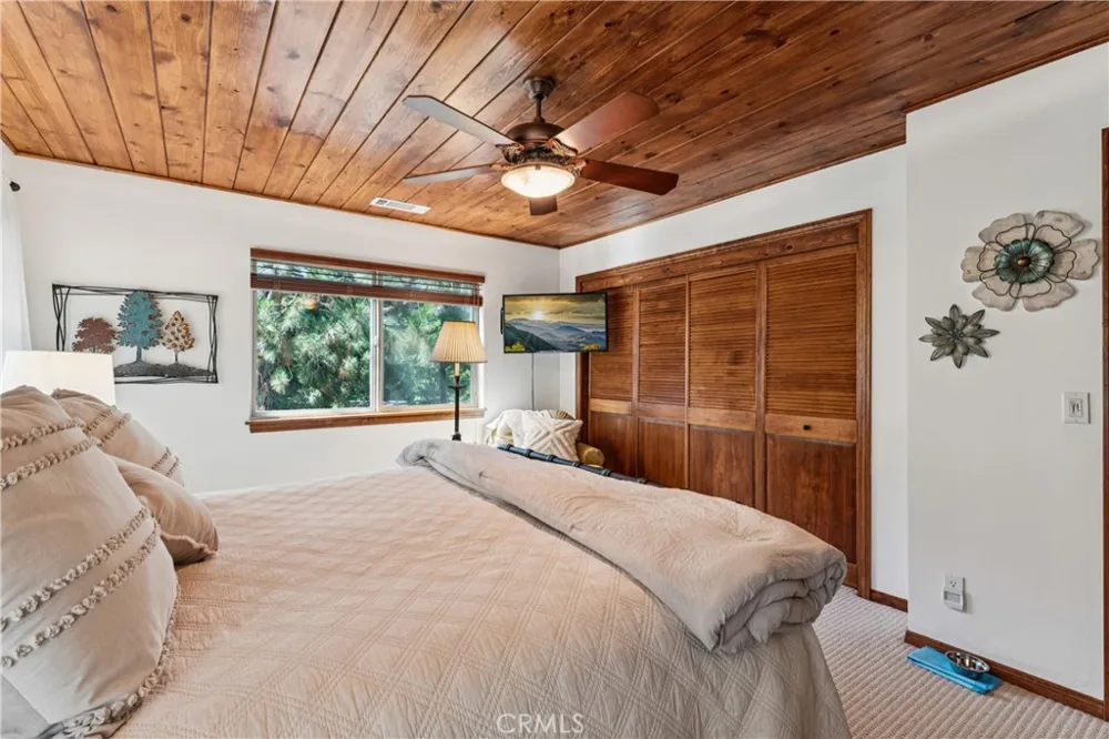 349 John Muir Lake Arrowhead, CA 92352