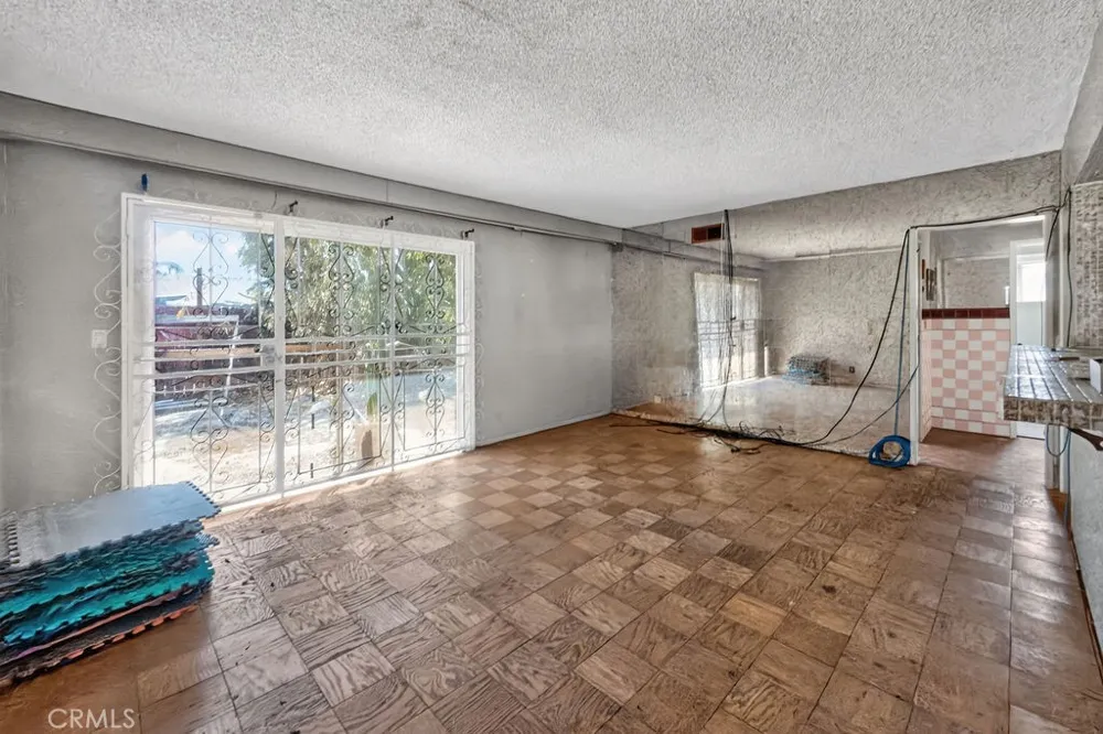 1116 Essex Glendora, CA 91740
