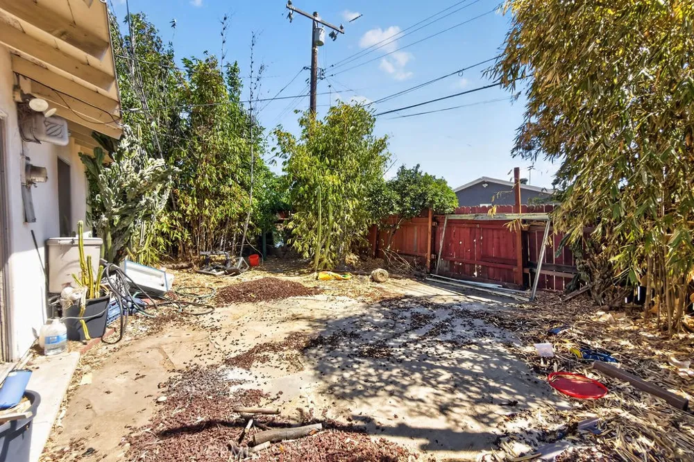 1116 Essex Glendora, CA 91740