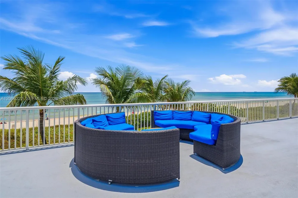 5401 Collins Ave #108 Miami Beach, FL 33140