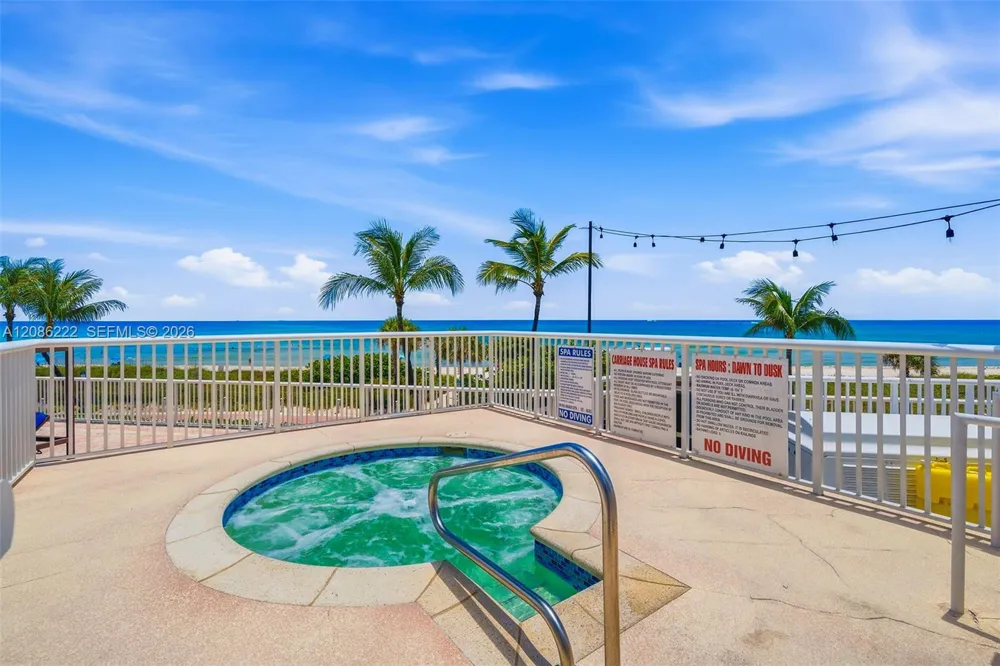 5401 Collins Ave #108 Miami Beach, FL 33140
