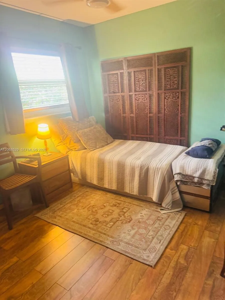 960 Crystal Lake Dr #114 Deerfield Beach, FL 33064