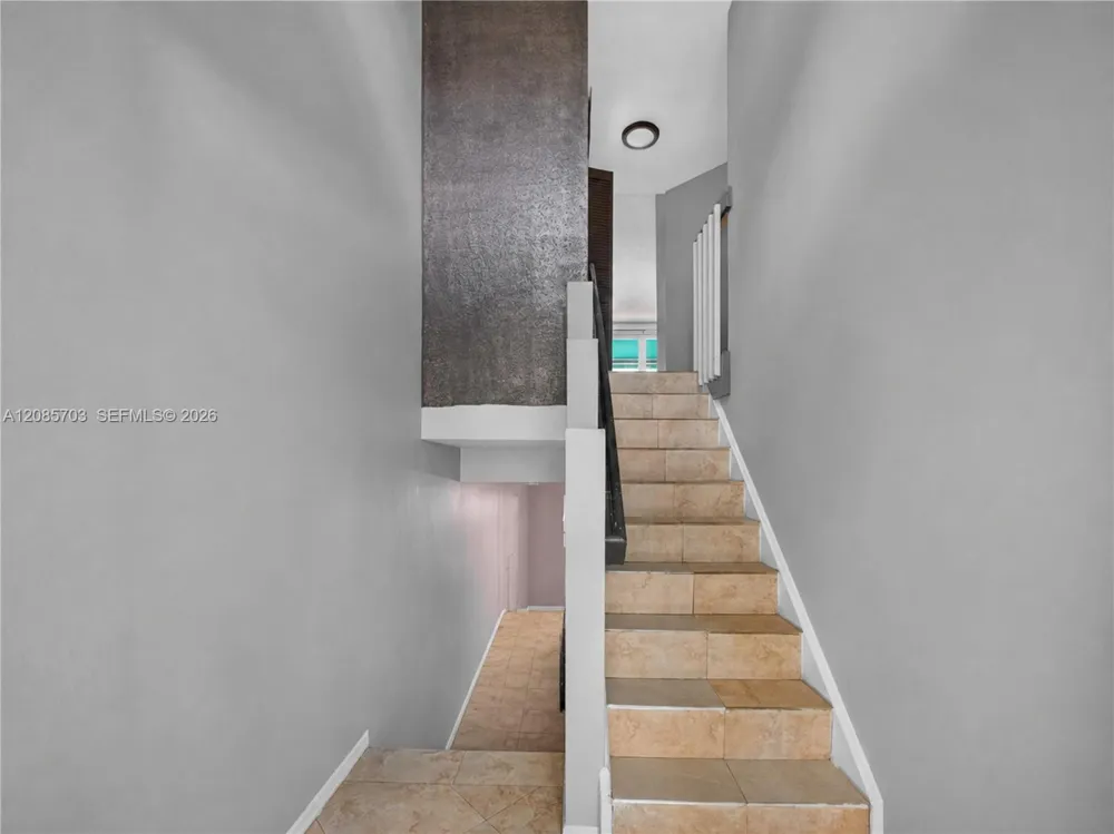 1354 NW 126th Way Sunrise, FL 33323