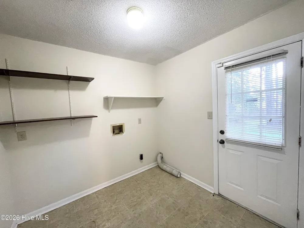 642 W Clinton Way W Martinez, GA 30907
