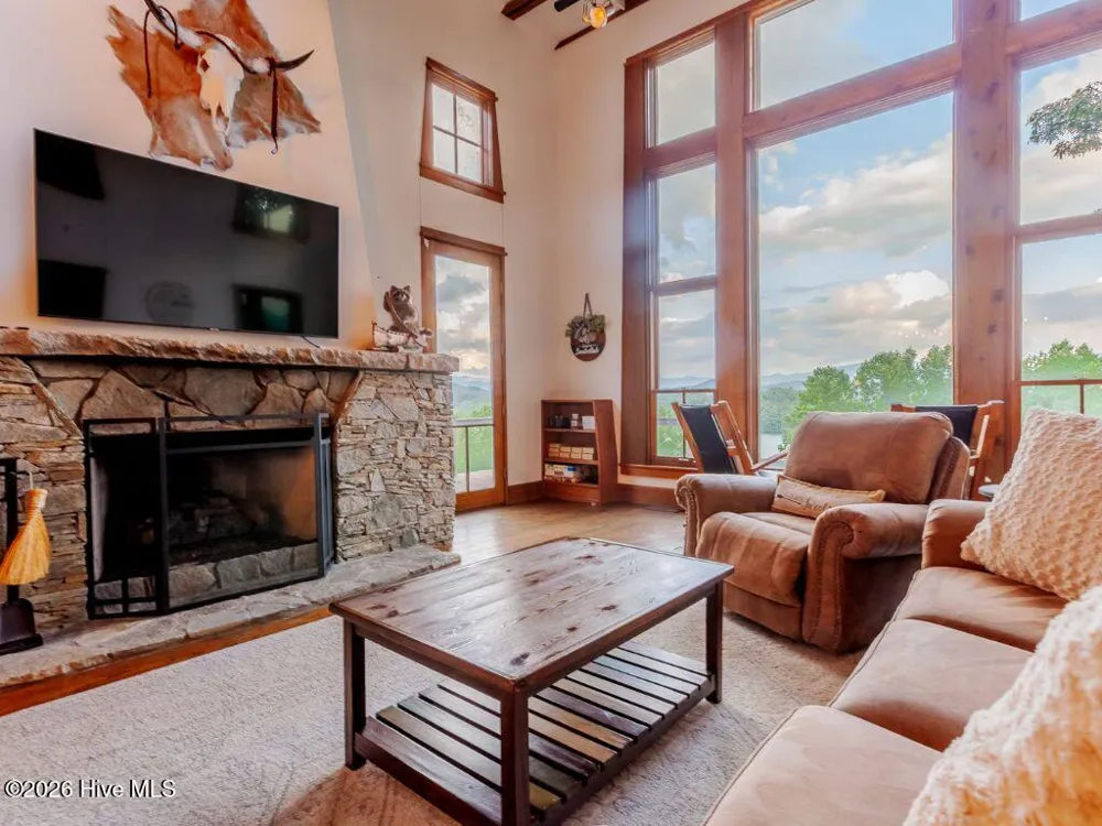 67 Indian Trail Lake Santeetlah, NC 28771