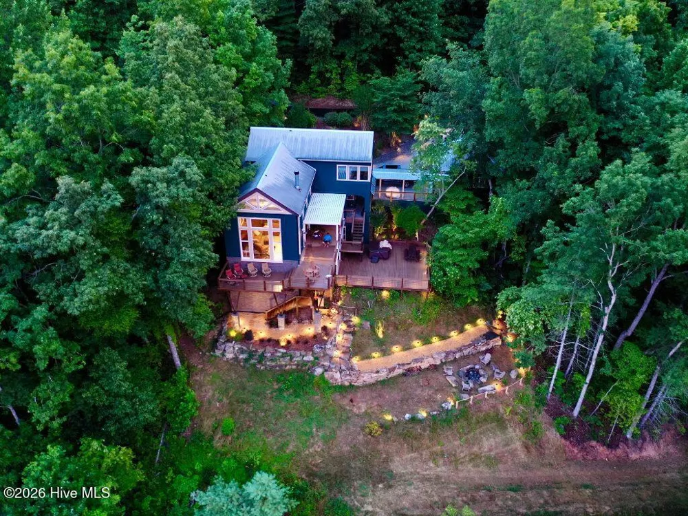 67 Indian Trail Lake Santeetlah, NC 28771