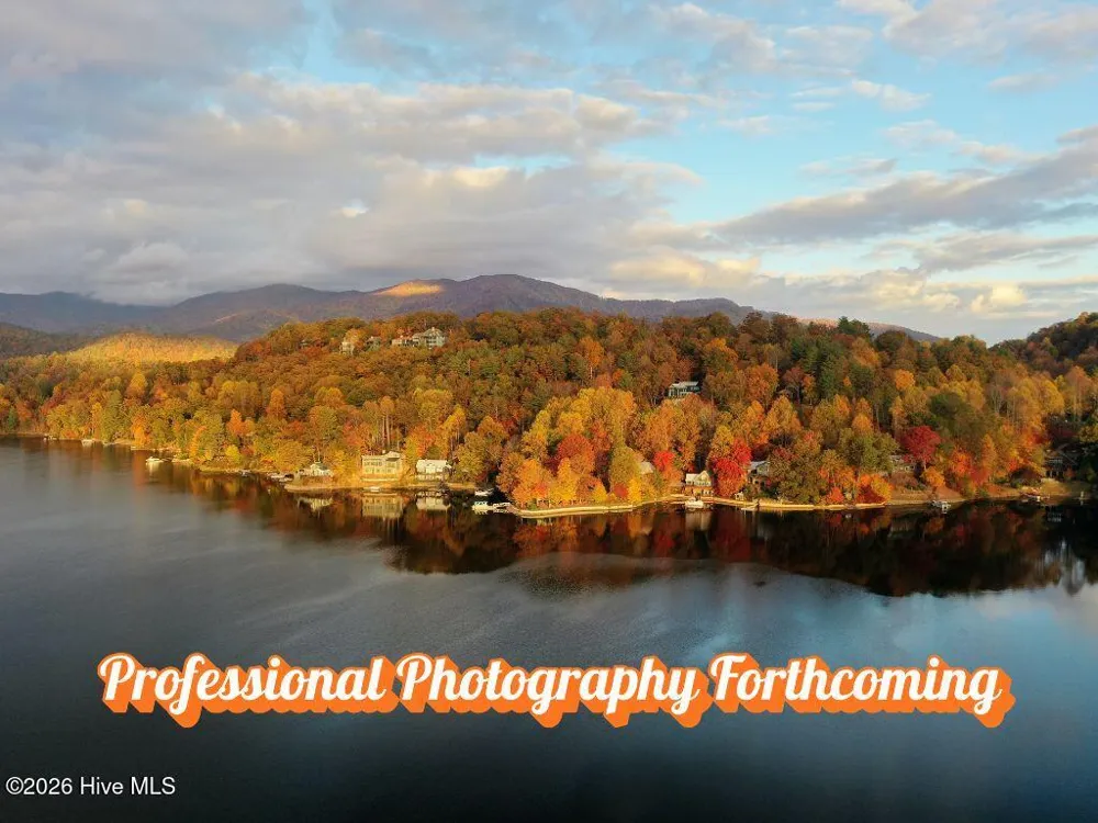 67 Indian Trail Lake Santeetlah, NC 28771