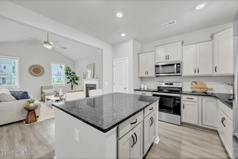1542 Selby Court Leland, NC 28451