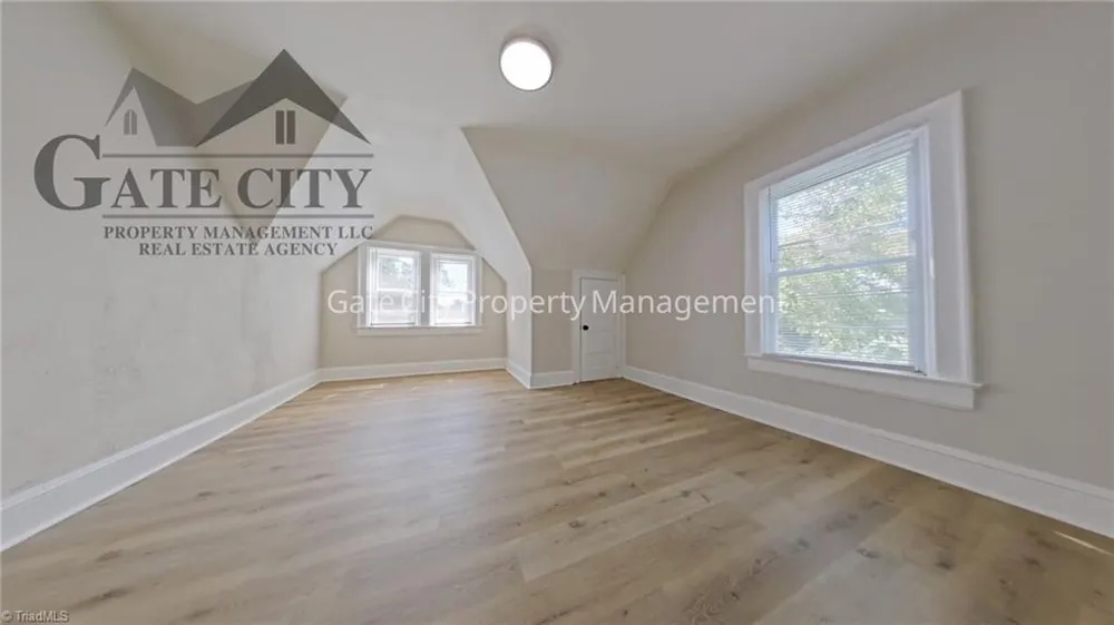 1207 Day Place High Point, NC 27260