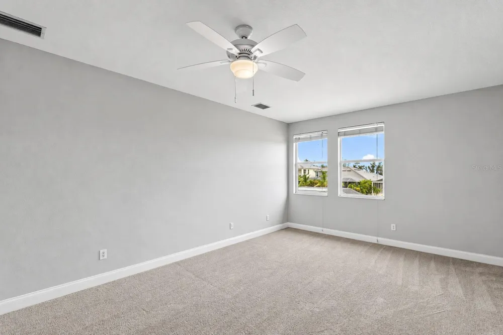 603 ISLEBAY DRIVE Apollo Beach, FL 33572