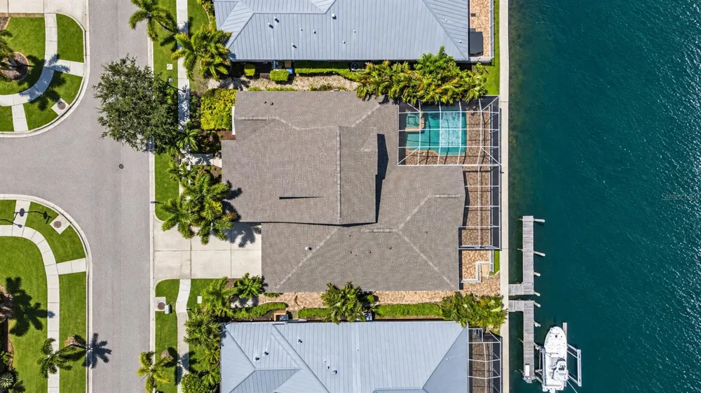 603 ISLEBAY DRIVE Apollo Beach, FL 33572