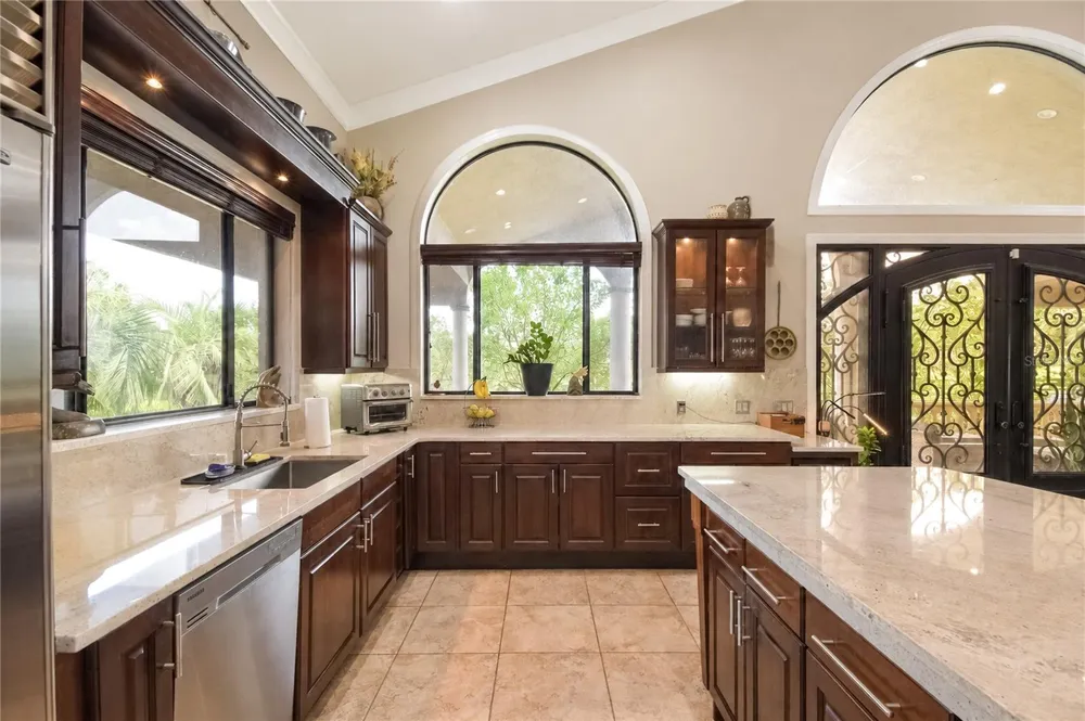 8568 NW 120TH STREET Reddick, FL 32686