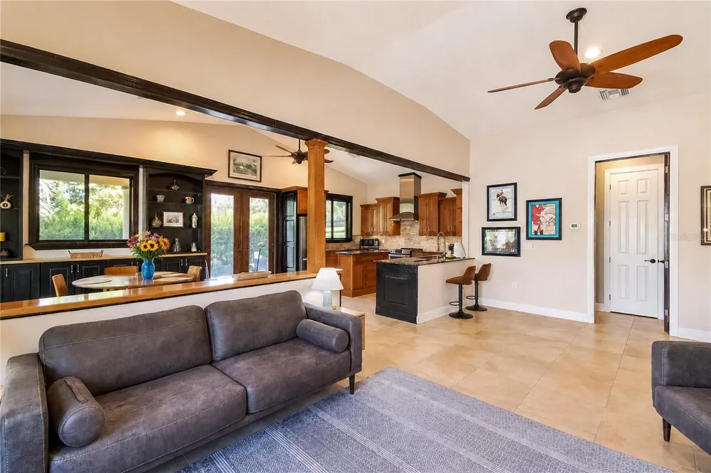 8568 NW 120TH STREET Reddick, FL 32686