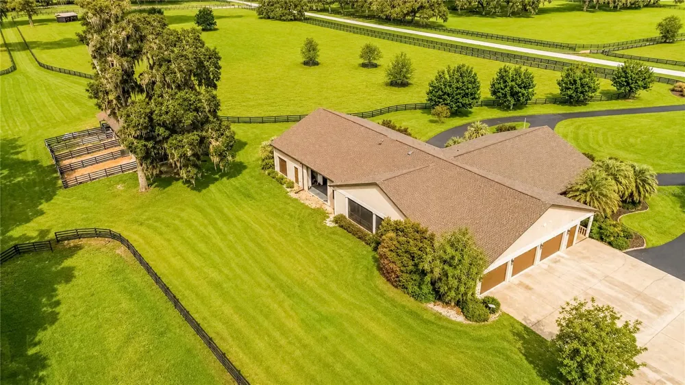 8568 NW 120TH STREET Reddick, FL 32686
