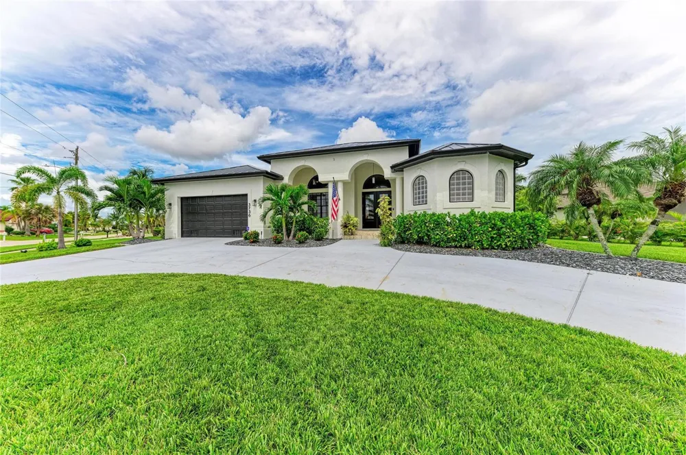 3736 WHIPPOORWILL BOULEVARD Punta Gorda, FL 33950