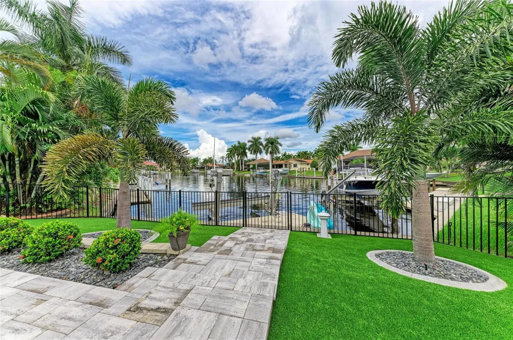 3736 WHIPPOORWILL BOULEVARD Punta Gorda, FL 33950