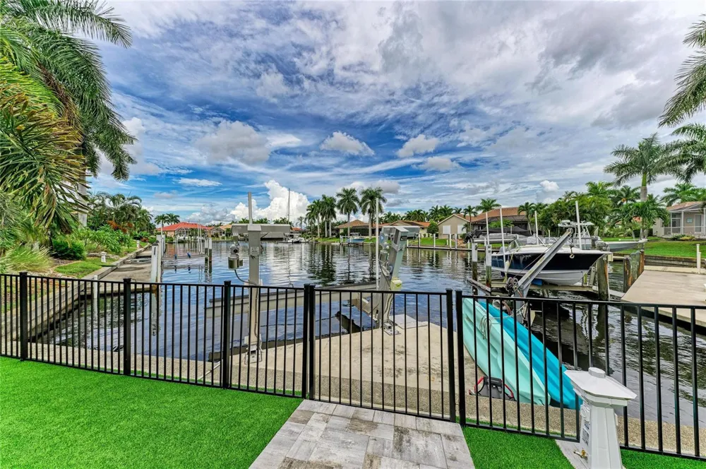 3736 WHIPPOORWILL BOULEVARD Punta Gorda, FL 33950