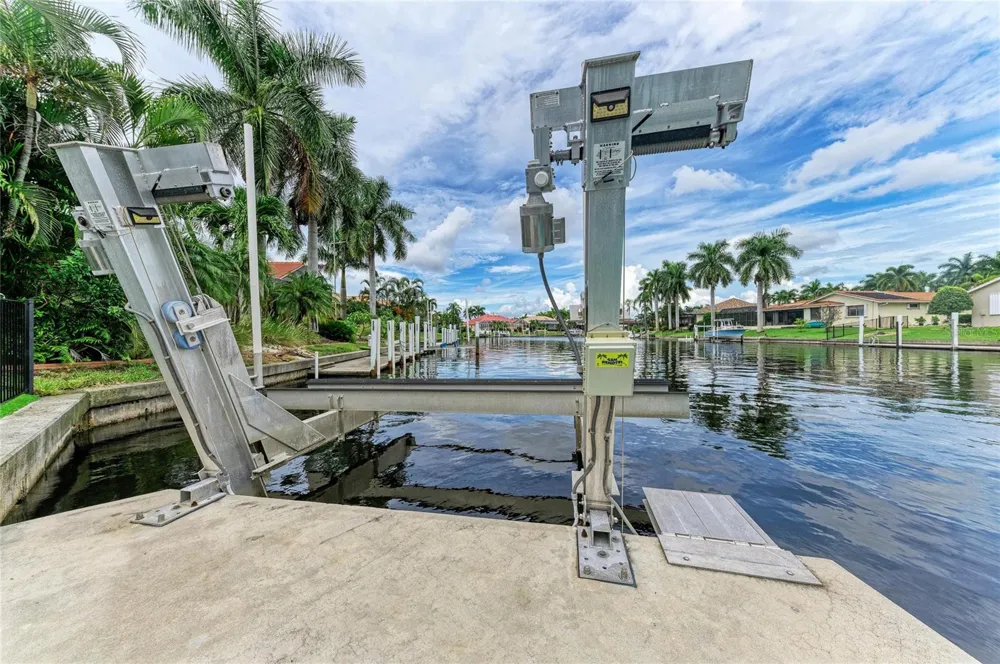 3736 WHIPPOORWILL BOULEVARD Punta Gorda, FL 33950