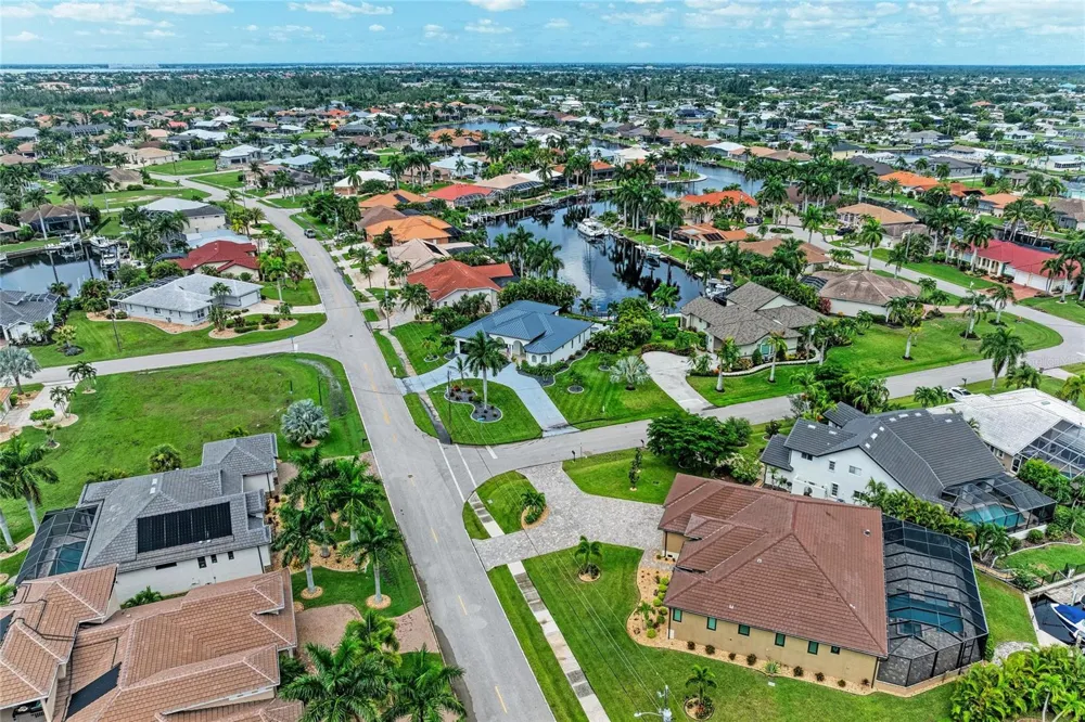 3736 WHIPPOORWILL BOULEVARD Punta Gorda, FL 33950