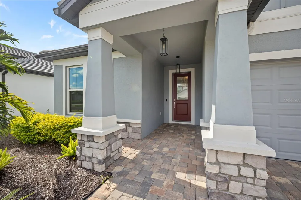 17534 SAVORY MIST CIRCLE Bradenton, FL 34211