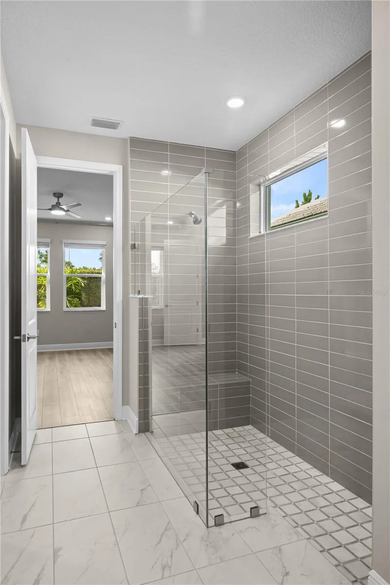 17534 SAVORY MIST CIRCLE Bradenton, FL 34211