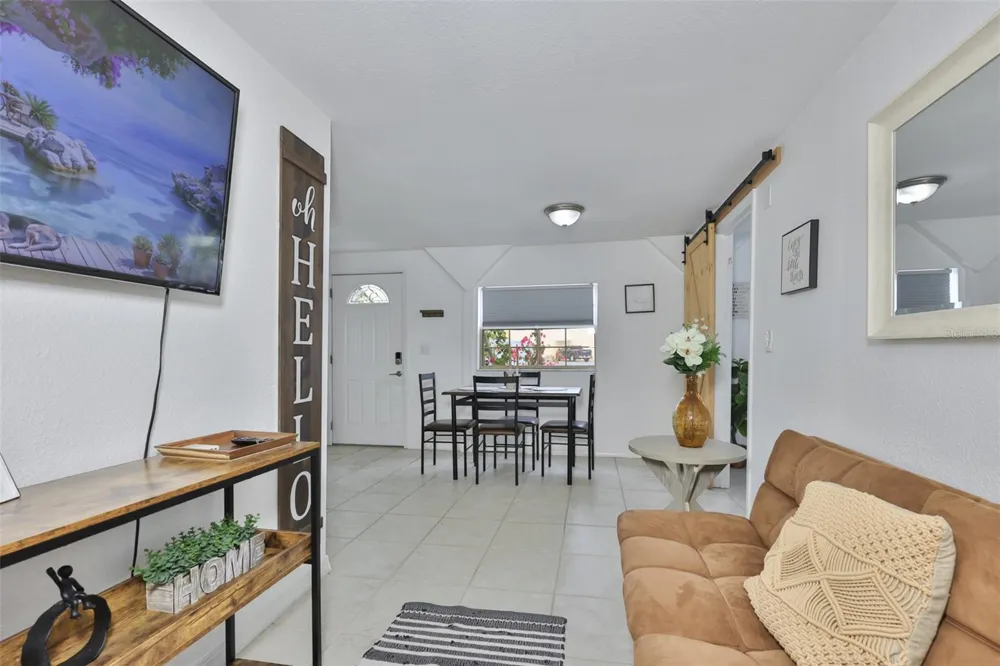 2575 S HIMES AVENUE #A Tampa, FL 33629