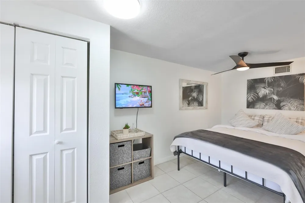 2575 S HIMES AVENUE #A Tampa, FL 33629