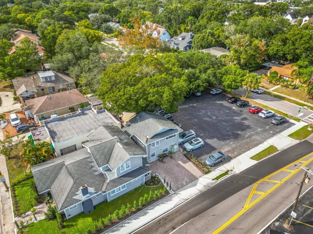 2575 S HIMES AVENUE #A Tampa, FL 33629