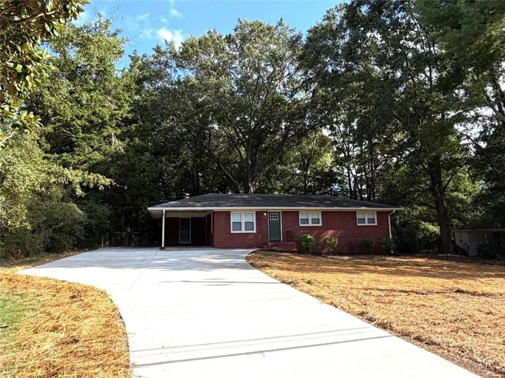 11601 Veterans Memorial Highway Douglasville, GA 30134