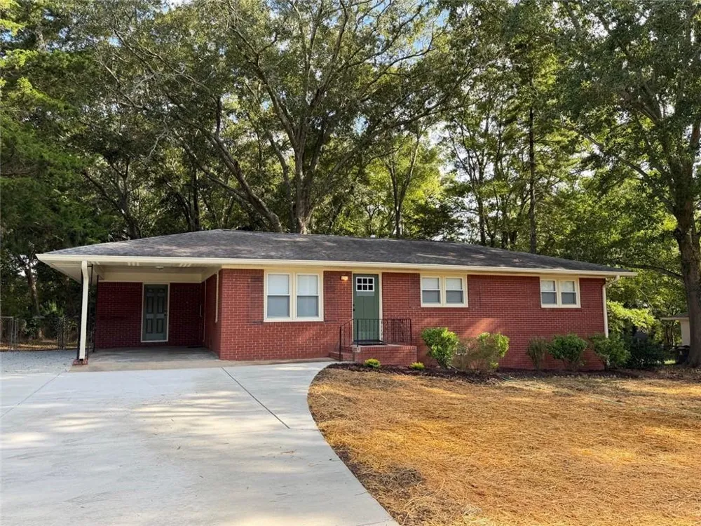 11601 Veterans Memorial Highway Douglasville, GA 30134