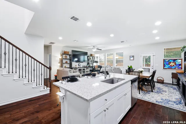 8628 Dove Pass San Antonio, TX 78254