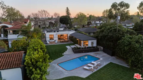 6321 Riggs Place