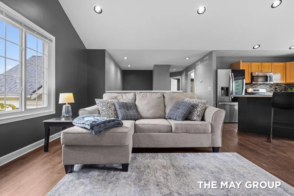 2021 Orchard Ridge Drive NW Grand Rapids, MI 49534