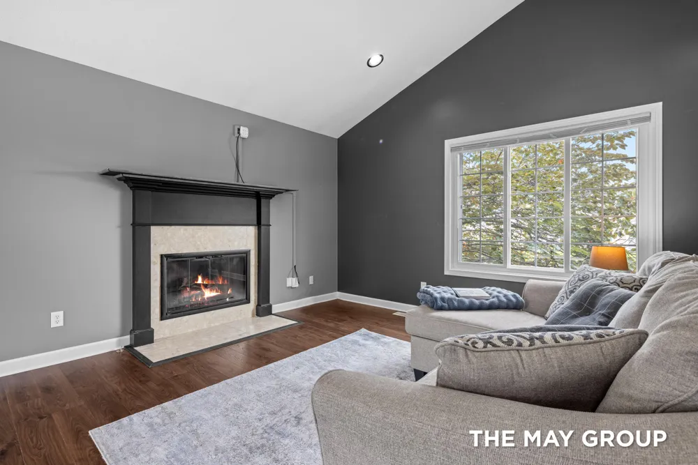 2021 Orchard Ridge Drive NW Grand Rapids, MI 49534