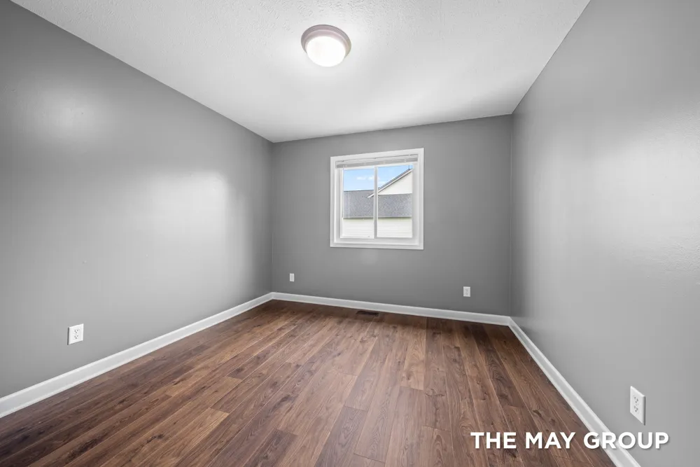 2021 Orchard Ridge Drive NW Grand Rapids, MI 49534