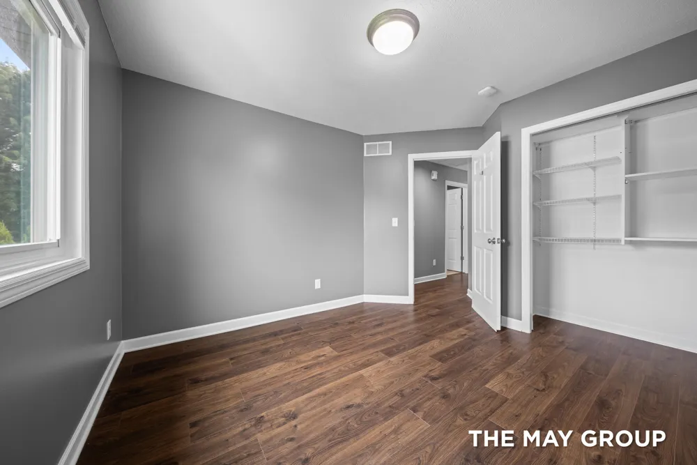 2021 Orchard Ridge Drive NW Grand Rapids, MI 49534