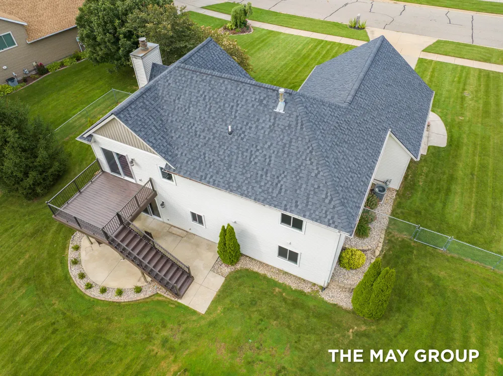 2021 Orchard Ridge Drive NW Grand Rapids, MI 49534