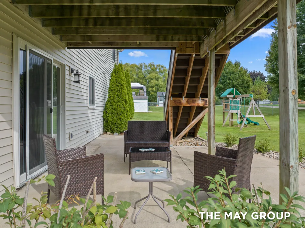 2021 Orchard Ridge Drive NW Grand Rapids, MI 49534