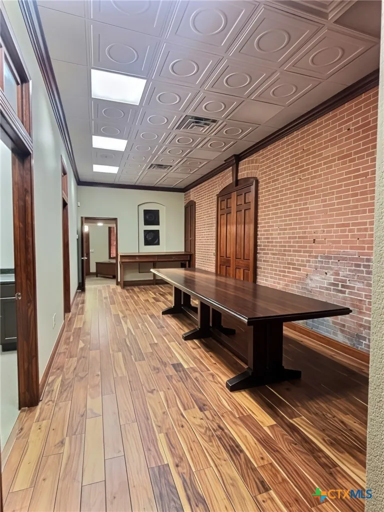 204 Liberty Street Victoria, TX 77901
