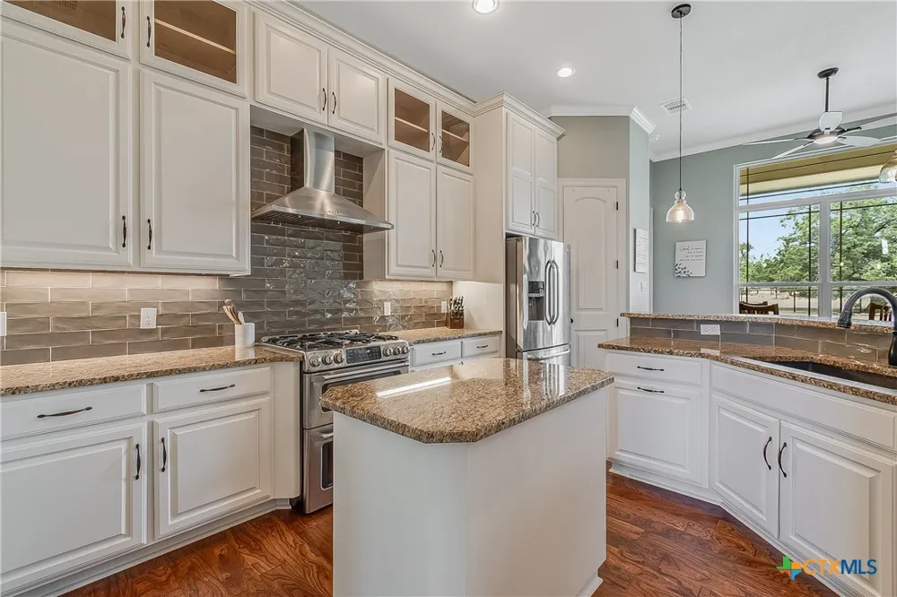 1160 Long Meadow Drive Salado, TX 76571