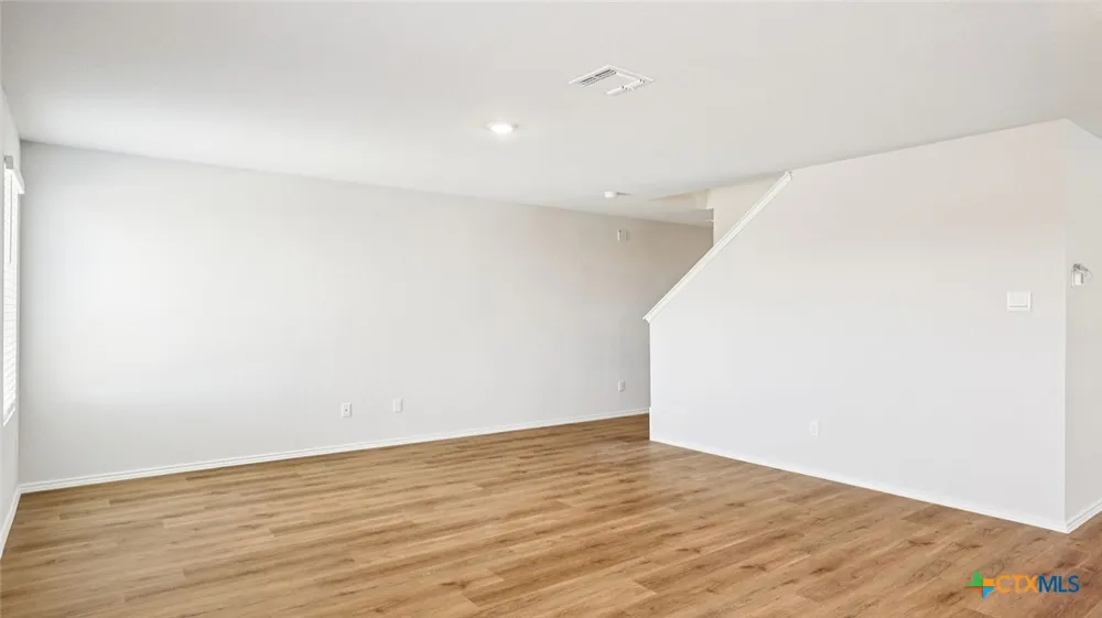 1103 Newey Circle Temple, TX 76502