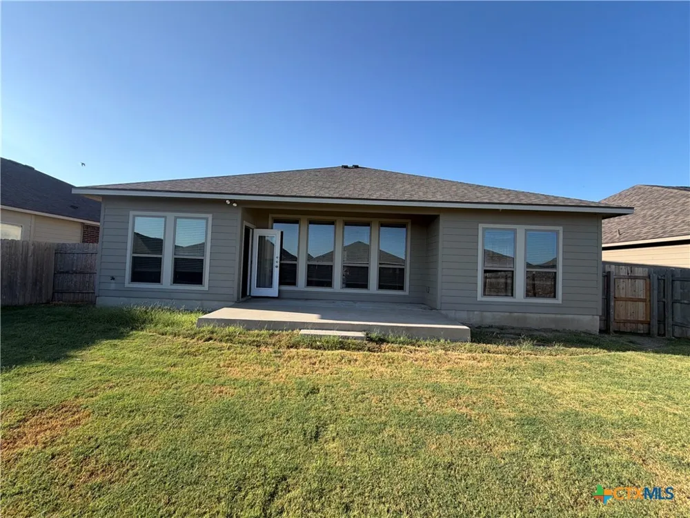 516 Wyndcrest Drive Temple, TX 76502