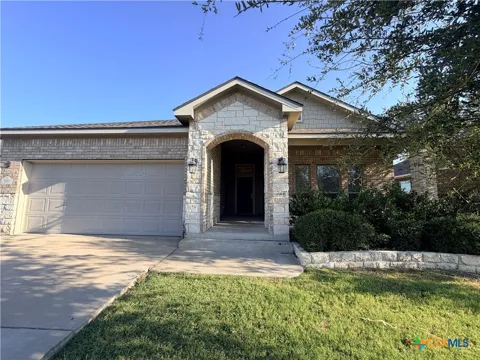 516 Wyndcrest Drive