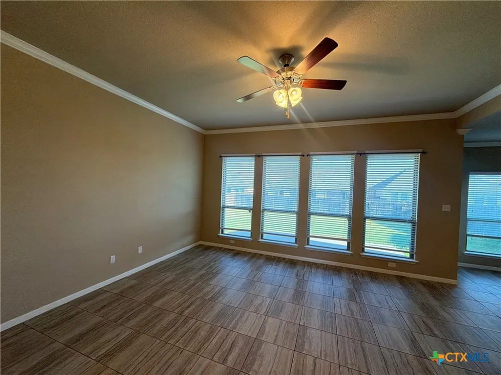 516 Wyndcrest Drive Temple, TX 76502