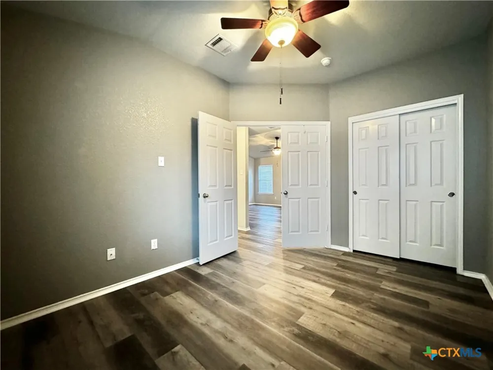 1014 Aiken Drive Leander, TX 78641