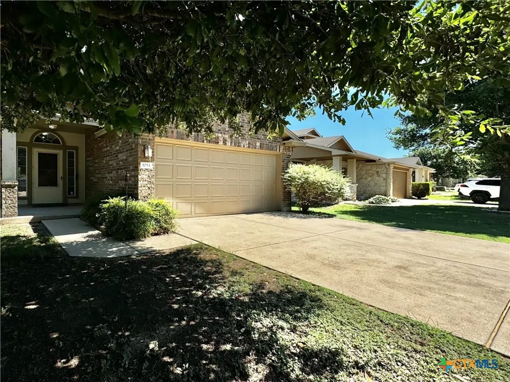 1014 Aiken Drive Leander, TX 78641