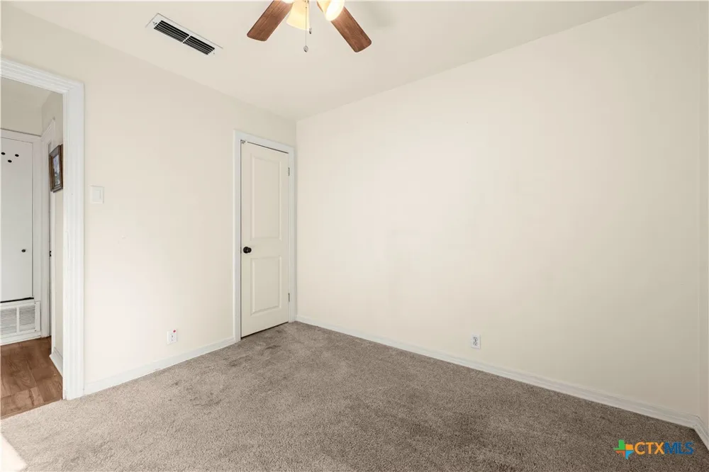 140 E 15th Avenue Belton, TX 76513
