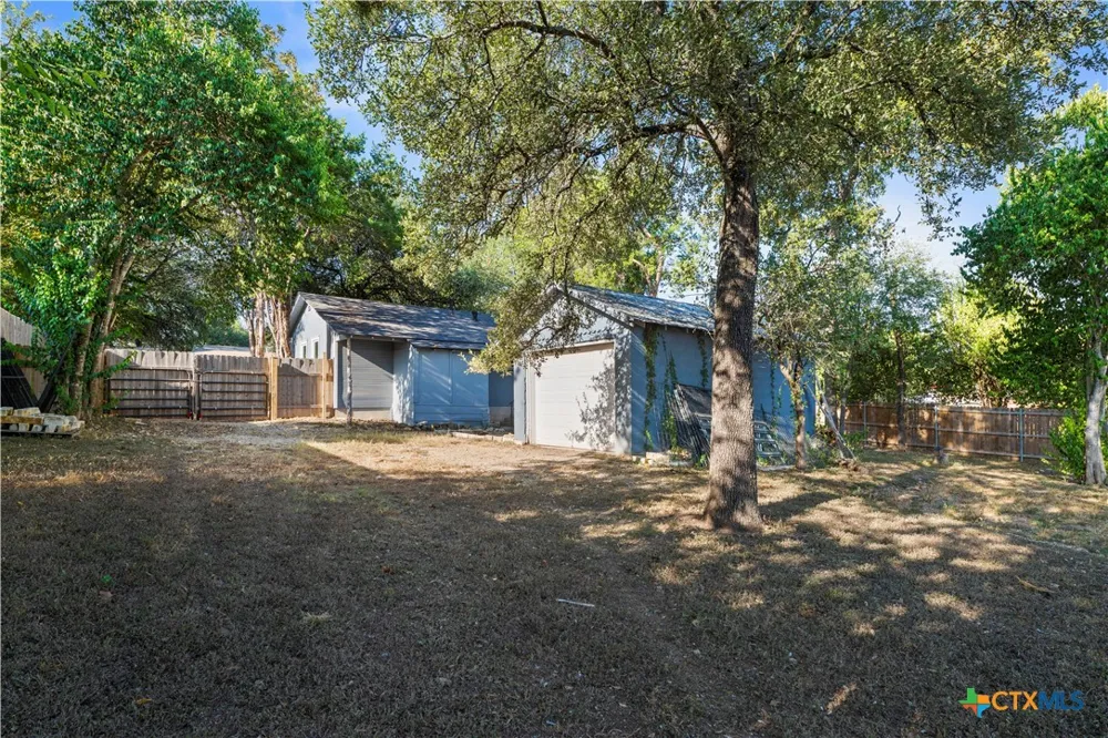 140 E 15th Avenue Belton, TX 76513