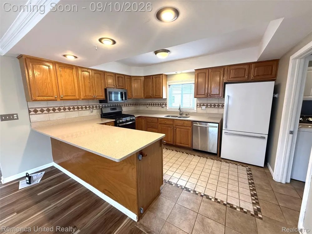 52431 Washington Street New Baltimore City, MI 48047