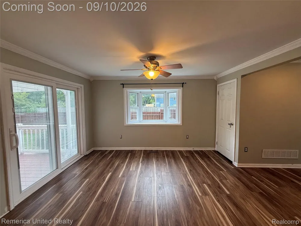 52431 Washington Street New Baltimore City, MI 48047